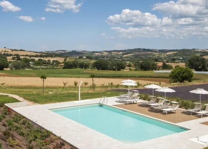 Colle Rosso Lantgård *